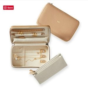 NWOT Mark & Graham Medium Travel Jewelry Case rose gold